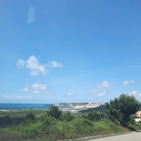 Sunflower Sea View With Magnificent Terrace In Serra Da Pescaria, - Portugal 度假居