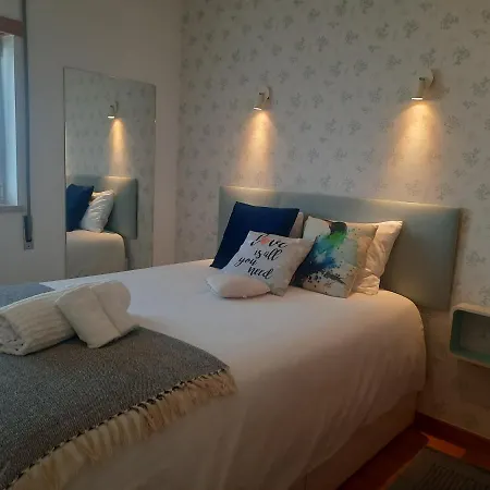 Sunflower Sea View With Magnificent Terrace In Serra Da Pescaria, - Portugal Vakantiehuis *