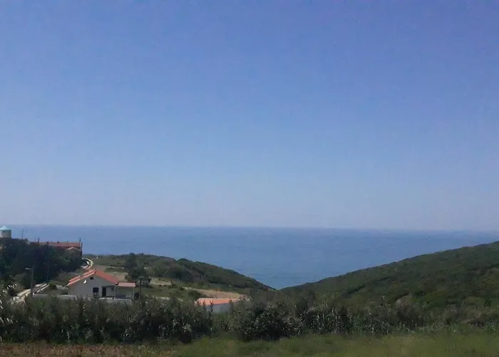 Semesterbostad Sunflower Sea View With Magnificent Terrace In Serra Da Pescaria, - Portugal